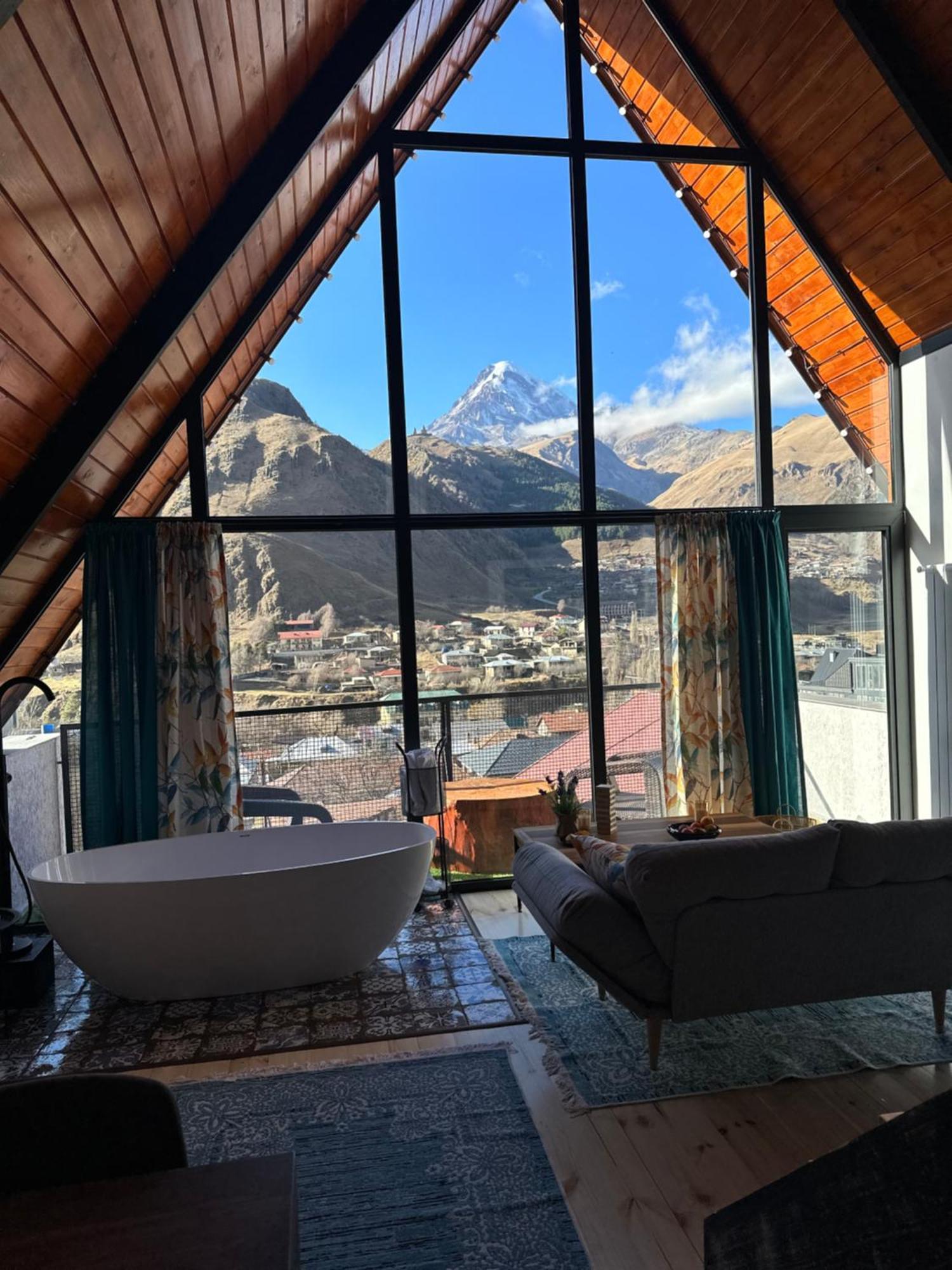 Cottage Veranda Kazbegi Luaran gambar